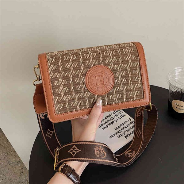 

letter single shoulder bag female design fashion style messenger handbag sale