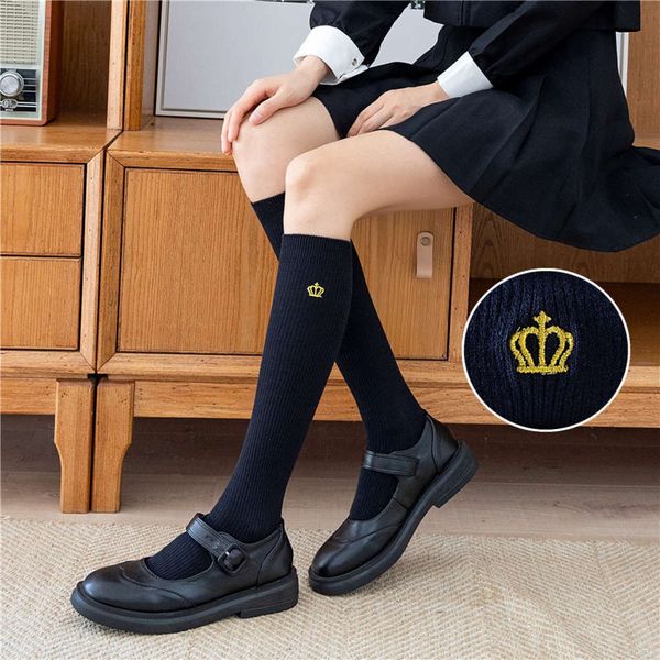 

spring and autumn combed cotton embroidered crown middle tube socks female student long knee calf, Black;white