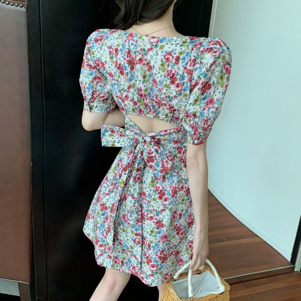 

2021 new korean floral print vintage beach boho summer women bubble sleeve square collar mini es female vestidos robe kq9n, Black;gray