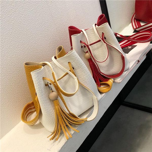 

2021 fashion designer women shoulder messenger bag lady crocodile crossbody leather handbag female gray prom party bucket bags