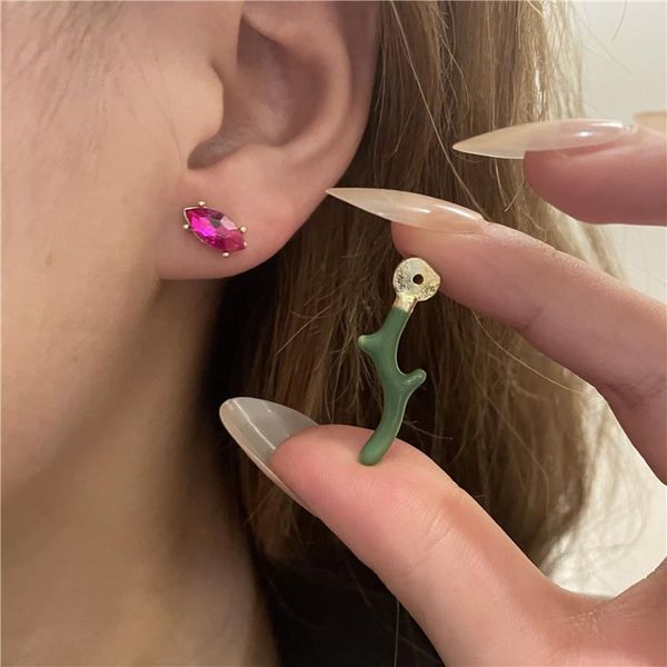 

stud creative fashion spray paint drip glaze irregular asymmetrical inlaid zircon earring female personality all-match jewelry, Golden;silver