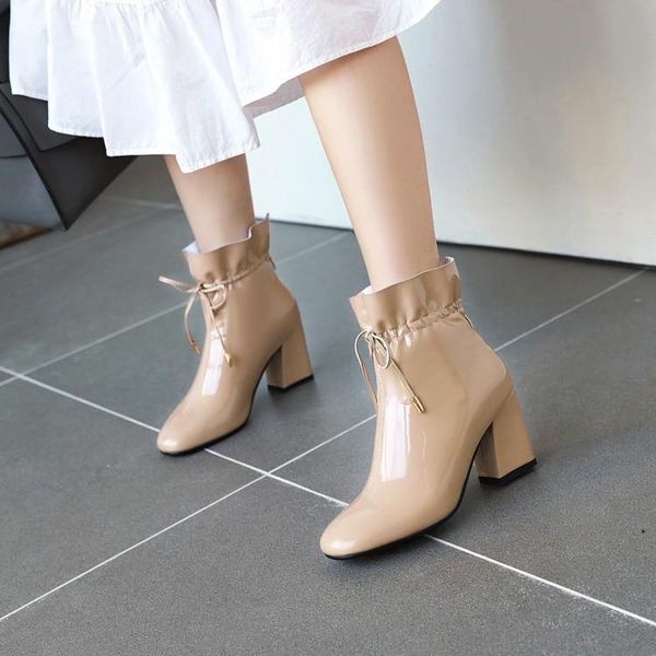 

boots autumn and winter 2021 all-around thick heel middle pointed short lace up vintage women's bo, Black