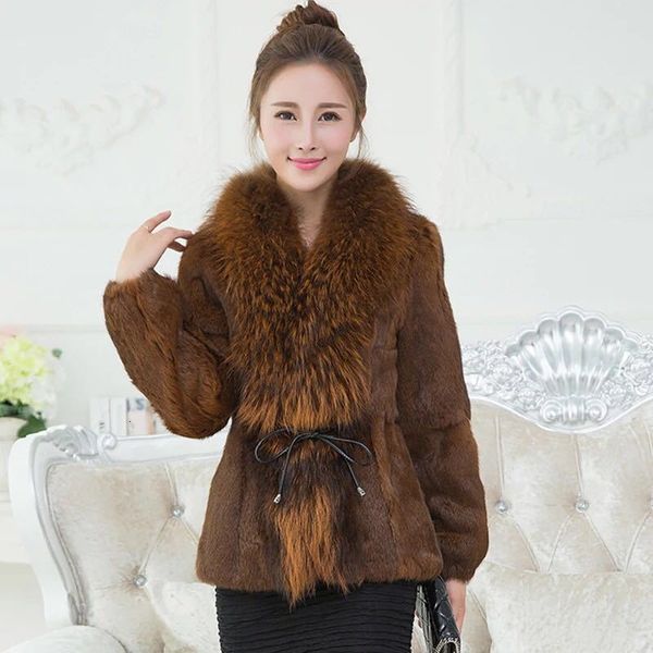 

2021 autumn natural sheep shearing elegant short warm coat with real fox fur collar female winter jacket y43 c9kl, Black