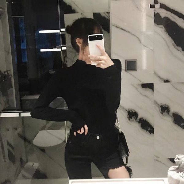 

2020 new design knitted sweater, tight fashion warm women's sweater, White
