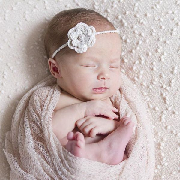 

scarves & wraps 2021 the baby po pography props born coverlet hollow wrapping towel pure soft cotton blanket 20pcs/lot1, Red;brown