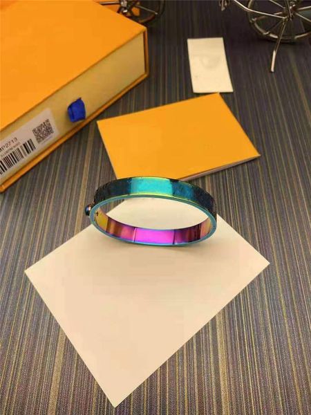 

fashion charm bracelets with letterss buckle bracelet for men women jewelryss chain bracelet fashion jewelryss 5 options, Golden;silver