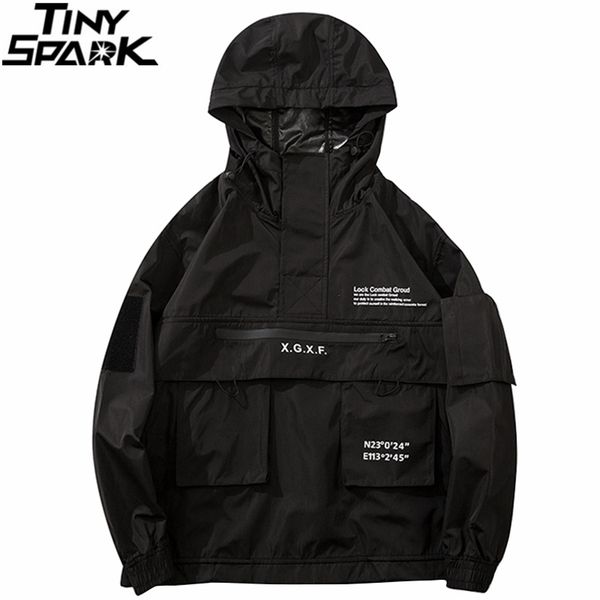 Мужчины хип-хоп уличная одежда куртка пальто черная ветровка груза куртка пуловер Harajuku с капюшоном след куртки тактическое снаряжение 210923