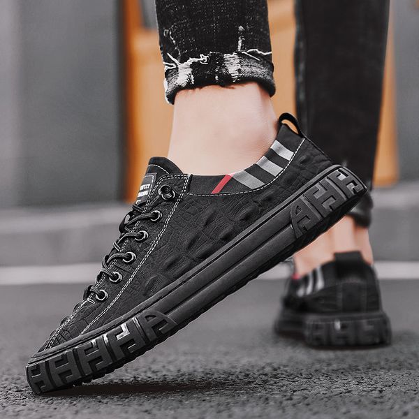 

leisure joker mens shoes 2021 new korean edition of summer breathable mens sports shoes board shoes trend canvas