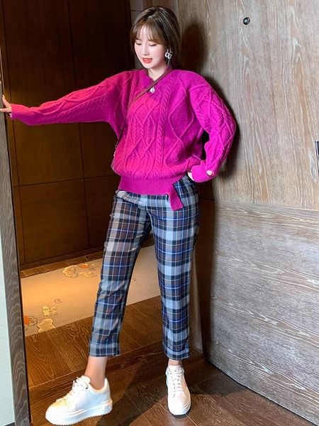 

show thin hollow out pattern knitted sweater + plaid pants suit women's autumn/winter new plus sizes large size, White