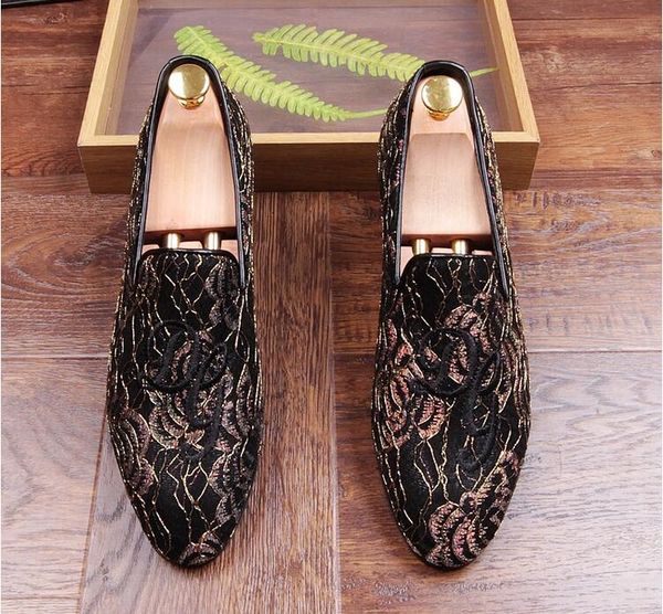 

new arrival mens velvet loafers party wedding shoes europe style gold embroidered velvet slippers driving moccasins for men 580, Black