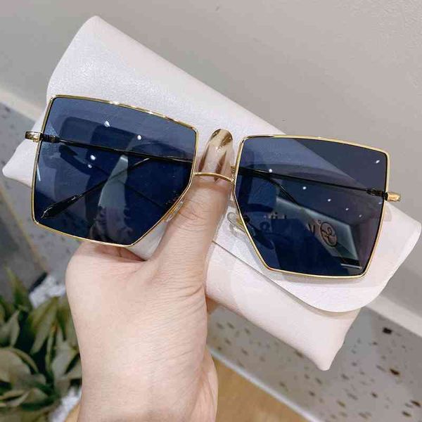 

sunglasses 2021 large frame metal women's fashion sea film men's, White;black