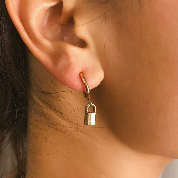 

jewelry geometry popular versatile personality earrings women's small lock simple circle ear clip, Silver