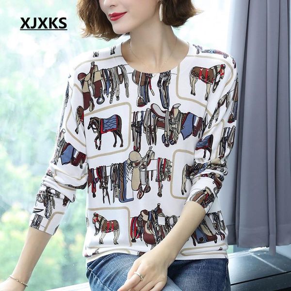 

women's sweaters xjxks high-end digital printing round neck long sleeve women sweater 2021 autumn winter wool knitted pullover, White;black