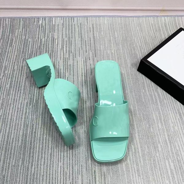 

2021 new summer sweet leisure daily beach thick heel solid candy color one line women's slippers qynz zmm, Black