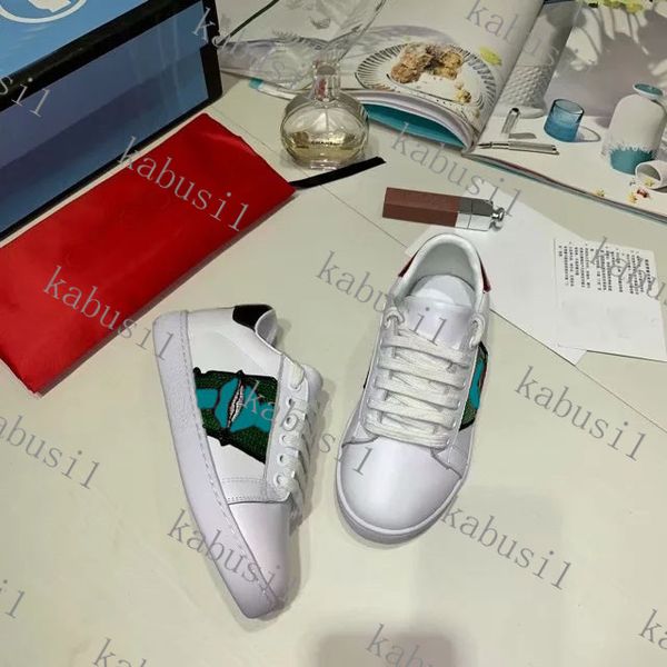 

2021 high-end quality baby boys and girls casual shoes inlaid reflective sequins pattern novel casual shoes size: 24-35, Black;red