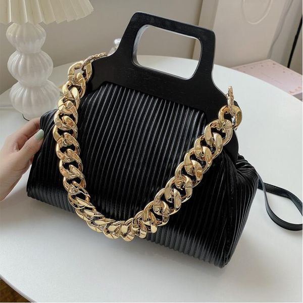 

womens shoulder bags elegant atmosphere solid color striped handbag simple joker fold large women clutch bag street personality oversized chain backpack 10 colors