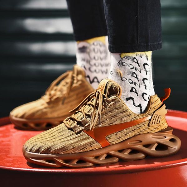 

dress shoes 2021ins sell vulcanize men casual outdoor sneakers plus size male footwear white 8.20, Black