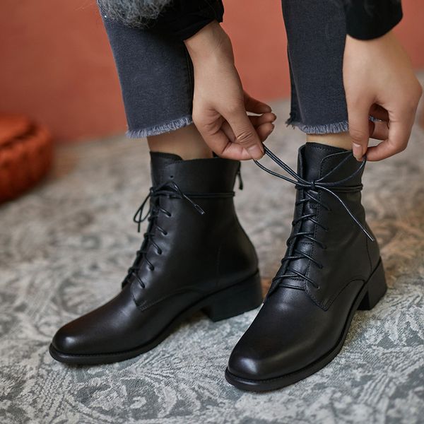 

leather lace up casual women's short boots martin autumn winter 2021 thick heel sho, Black
