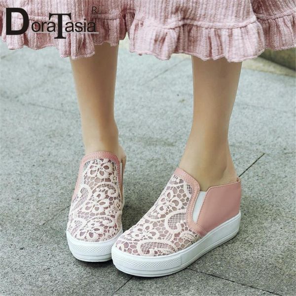 

dress shoes doratasia female fashion lace slip on pumps 2021 wedges classic women casual daily round toe woman, Black
