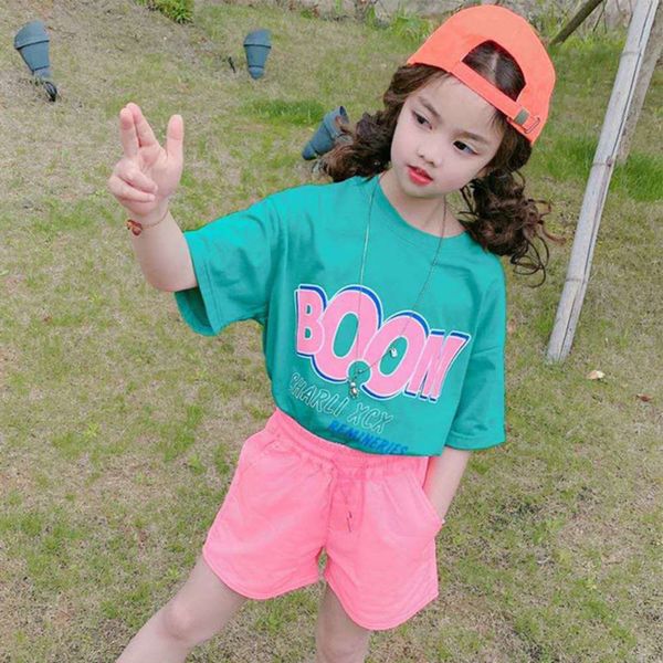 

new summer 2021 short sleeve t-shirt shorts 3-8 girls' loose foreign style two piece korean children's suit, White