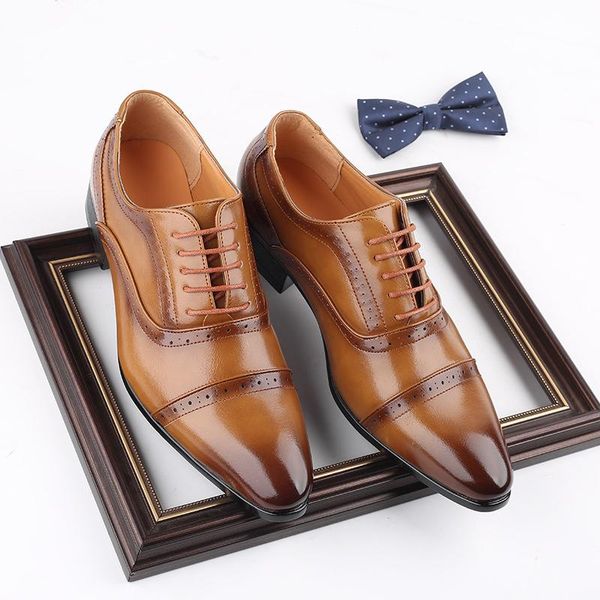 Черная дизайнерская тенденция коричневая заостренная свадебная обувь для ботинки мужчина повседневная лофера бизнес -формальное платье обувь zapatos hombre