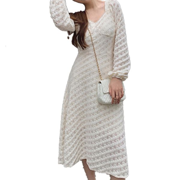 

new 2021 japanese fashion women's temperament slim pearl waist lantern sleeve v-neck autumn and winter  j1qe, Black;gray