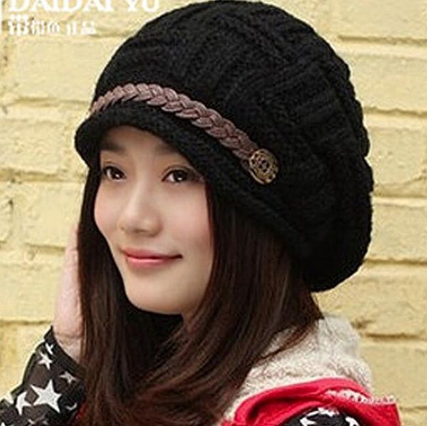 Winter Neue Mode frauen Hüte Einfarbig Schwarz dame Kappen Verkauf Acryl Warme Frau der Kopfbedeckungen Herbst Hut für Weibliche