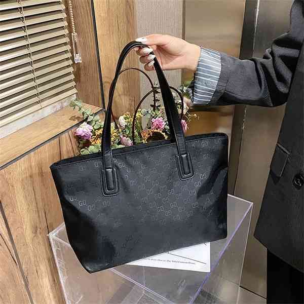 

purse large capacity hand-held women's bag new versatile travel backpack shopping tote bag signature