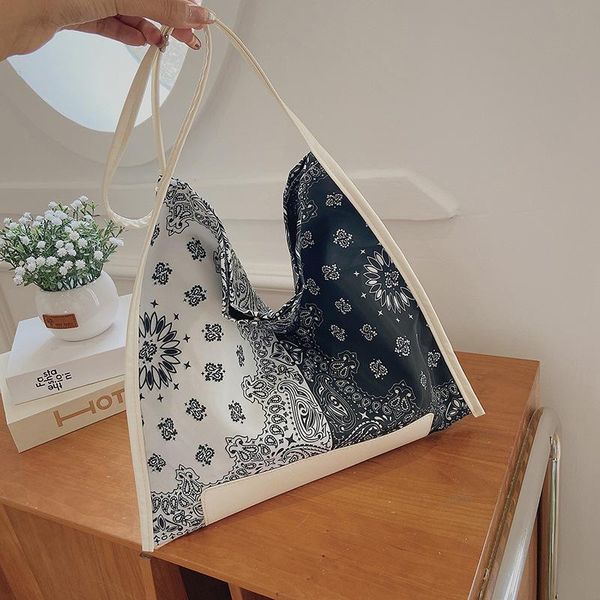 

evening bags 2021 multicolor printed linen wrist bag coin purse carry-on
