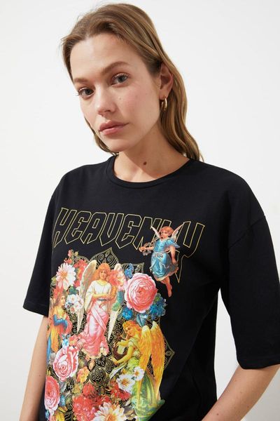 

women's t-shirt trendyol printed loose knitted twoss21ts2801, White