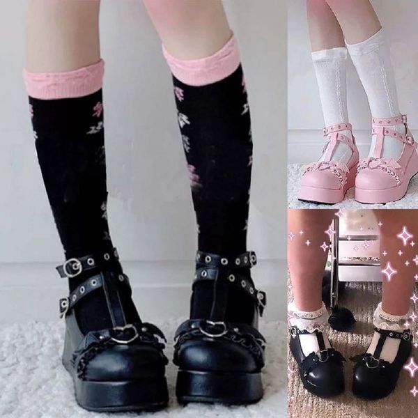 

luxury dress shoes 2021 spring and summer large slope heel thick bottom round head rivet sweet mary jane small leather sho women, Black