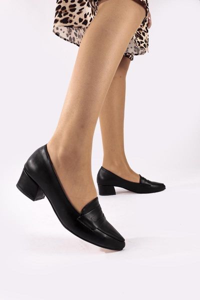 

dress shoes heels black skin