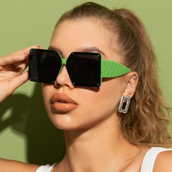 

sunglasses product personality big square women jane european and american fashion rice nail street pography travel beach, White;black