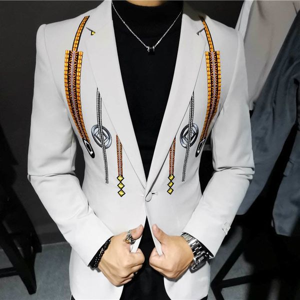 

2021 new bohemian embroidery designer unique pattern men homme party stage fashion suit jacket blazer bsmf, White;black