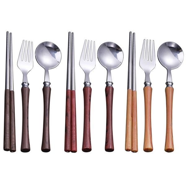 Cucchiai Set da tavola in acciaio inossidabile Manico in legno imitazione Forchetta Cucchiaio Coltello da bistecca Accessori da cucina durevoli Strumenti per la realizzazione