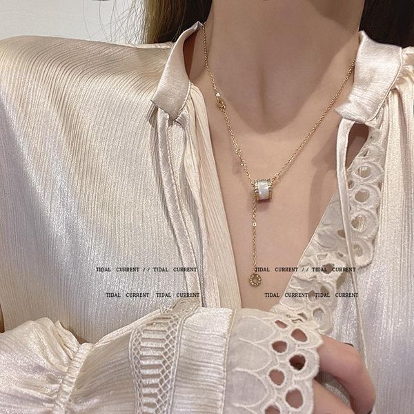 

pendant necklaces gold plating titanium steel opal round necklace light luxury clavicle chain for women party jewelry, Silver