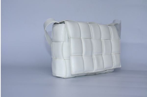 

fashion handbags designers shoulder luxury messenger socialite bags ladies knitting crochet bags women woven bags pillow bag evening ch esah