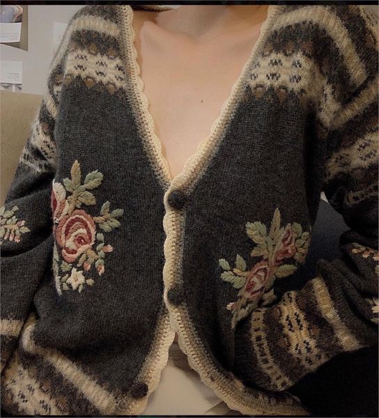 

cotton feminino time-limited jumper 2021 autumn new women's sweater v-neck knitted cardigan heavy flower embro 72dk, White;black