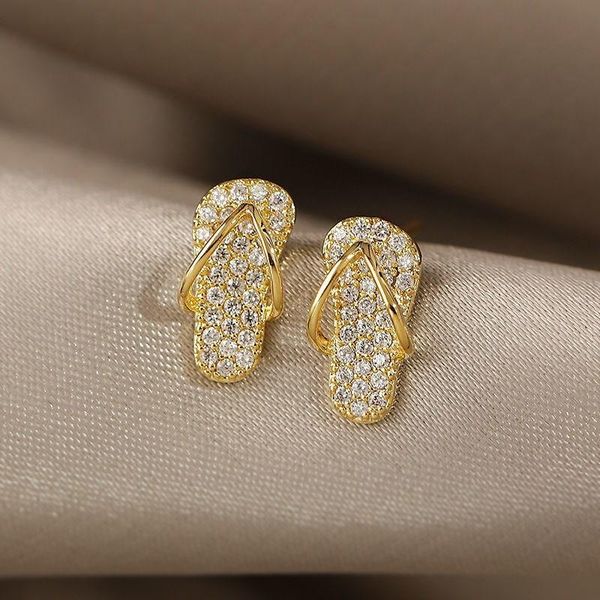 

stud personality design small shoes inlaid with rhinestones, simple, compact and versatile fashion earrings for women, Golden;silver