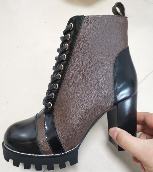 

women leather star trail boots zipper letter flower printed designer lady canvas lace chunky heel tread rubber outsole ankle boot, Black