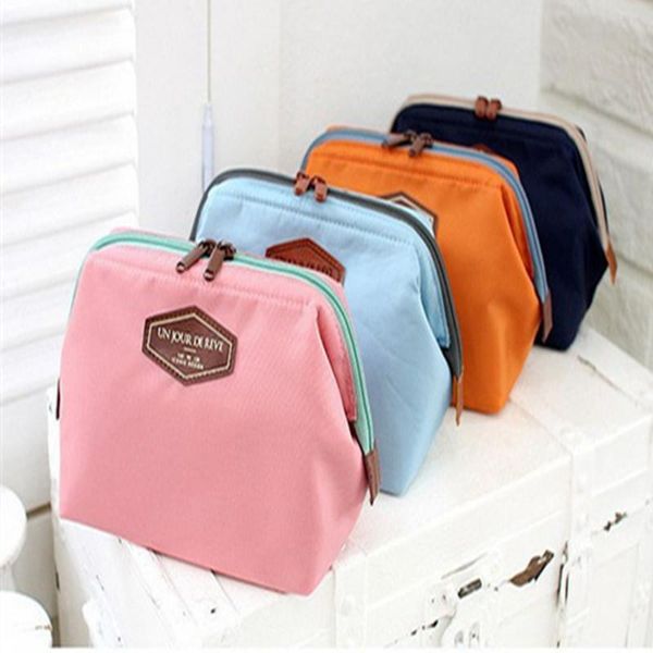 

ladies cosmetic bag and cosmetic box cute waterproof portable double zipper storage hand bag toilet organizer of cosmetics