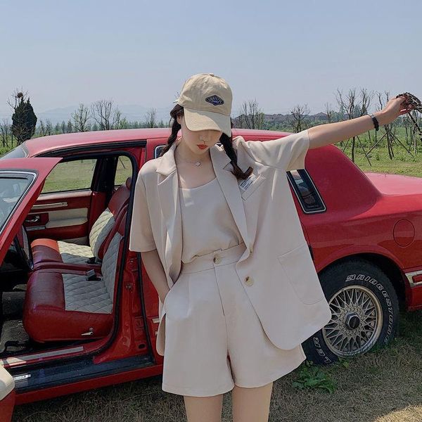 

women's tracksuits hong kong style retro small suit jacket female thin section 2021 summer short-sleeved three-piece women, Gray