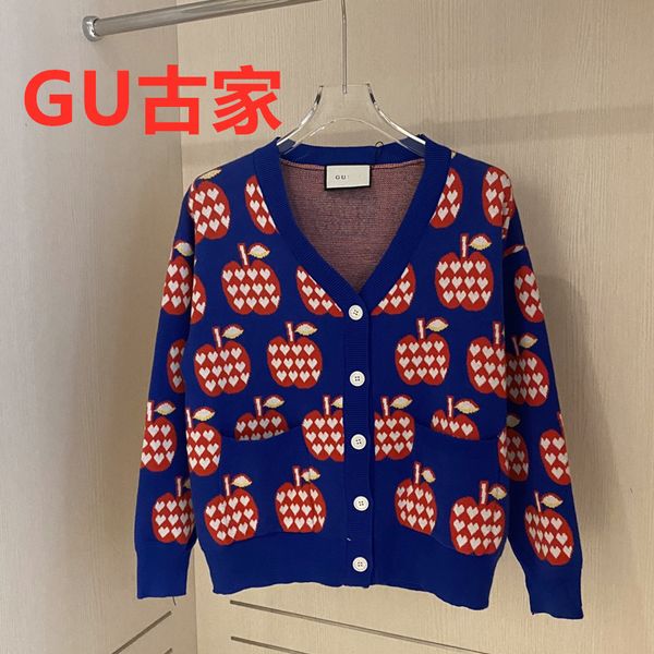 

chao brand gujia 21 early autumn new color contrast apple love knitted cardigan leisure temperament long sleeve sweater women, White;black