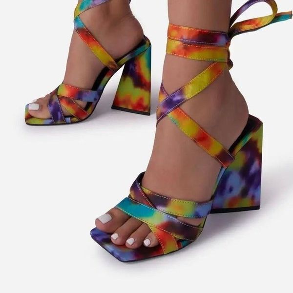 

sandals 2021 summer women's triangular high heel ring strap square head, Black