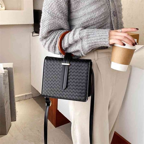 

storage baagring wooden handle handbag autumn 2020 new style trend fashion small square bag single shoulder oblique cross weave patterngg ba