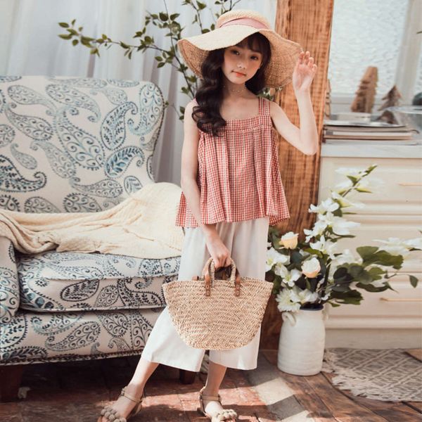 

medium 2021 lattice summer new and large suspender skirt + capris suit korean children's wear, White