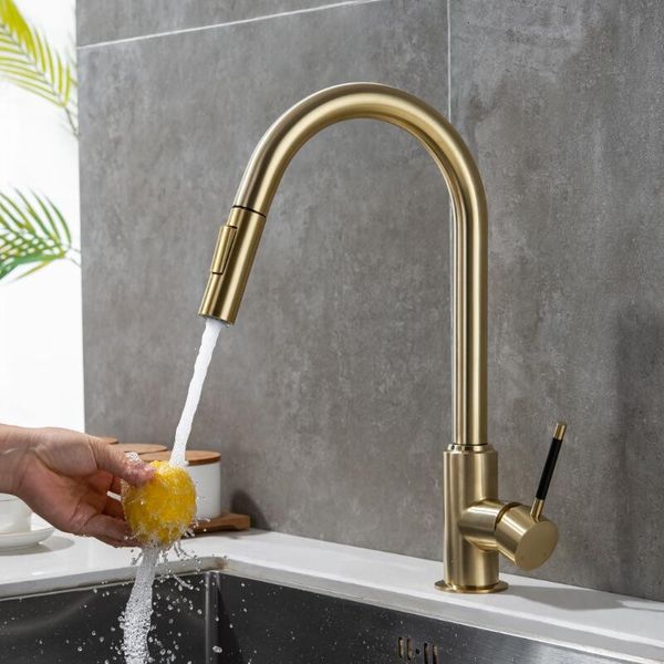

2021 new faucets brushed gold out single hole pull down kitchen rotating water mixer tap sus 304 bus4