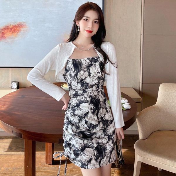 

women's tracksuits 2021 autumn retro waist-controlled slimming sling hip skirt short coat trendy two-piece suit fashion kio, Gray