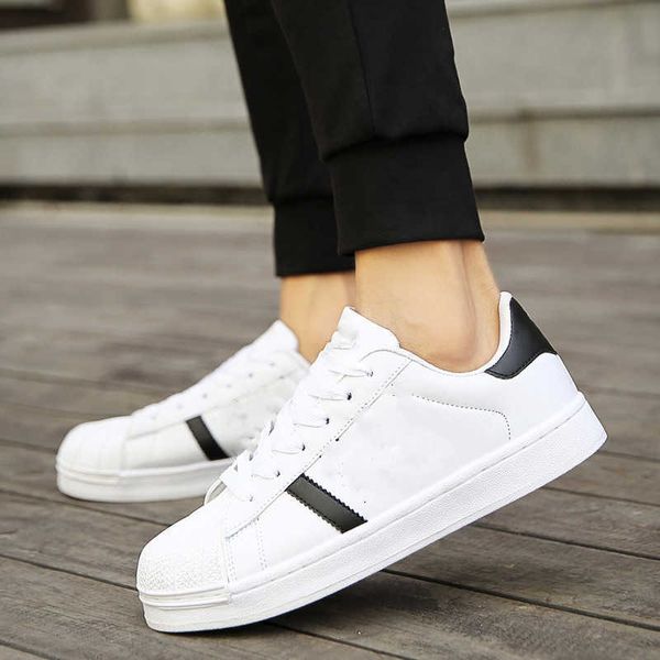 

putian gold standard white black korean shell headboard sho small men's and women's laser casual sports