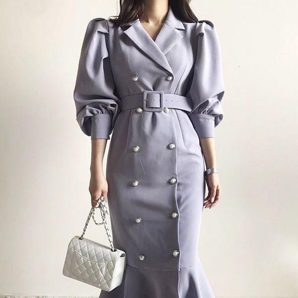 

2021 women elegant trumpet spring autumn pearl button double-breasted sleeve vintage es ladies korean kneet j3qt, Black;gray